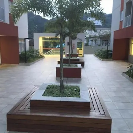 Ap ótima localização Guarujá-2
